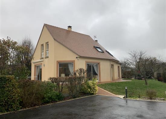 MAISON CONTEMPORAINE SUR 2000M CLOS A VENDRE ALENCON LANCREL