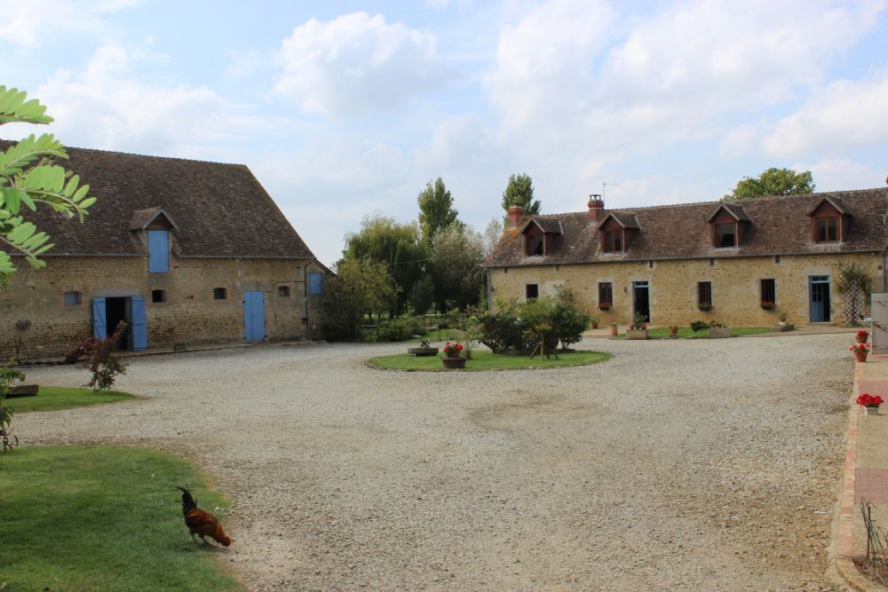 Ferme Avec Hectares à Vendre En Vendée Vente Ferme équestre alençon - PROPRIETE EQUESTRE AVEC COUR CARREE SUR