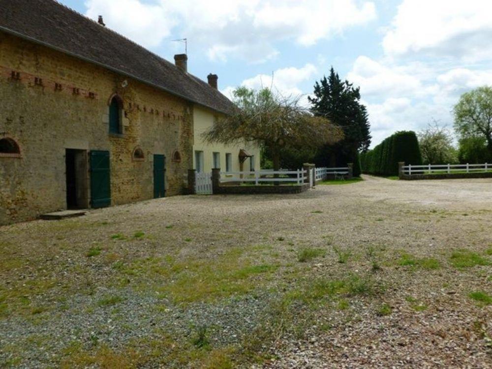 Ferme Avec Hectares à Vendre En Vendée Vente Ferme équestre alençon - PROPRIETE SUR 3 HECTARES A VENDRE